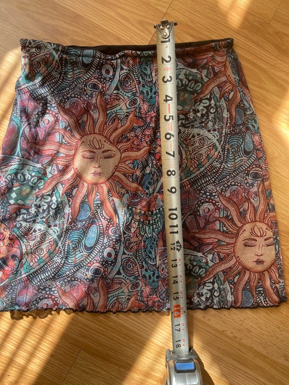 Sunburst Print Mini Skirt - Multicolor - Picture 4 of 6